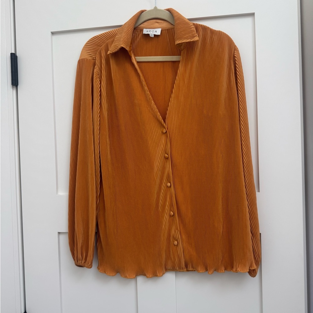 Acora Women's Button-Down Pleated Blouse in Rust Orange
